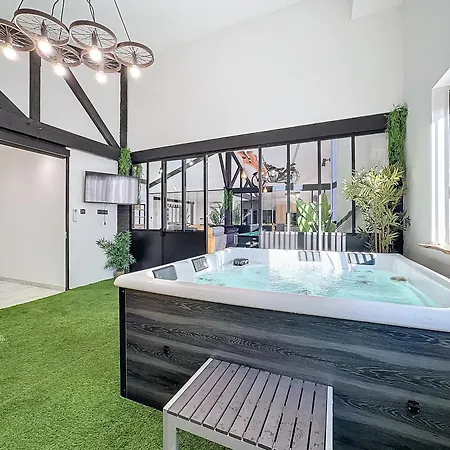 Loft Sauna 10 Personnes Centre Apartment Montlucon